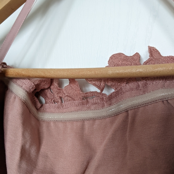 NWOT Design Lab Dusty Pink/Rose Lace dress - Picture 11 of 12